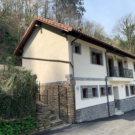 Casa Rural En Santa Cruz-Mieres Bustiello  Eksteriør bilde